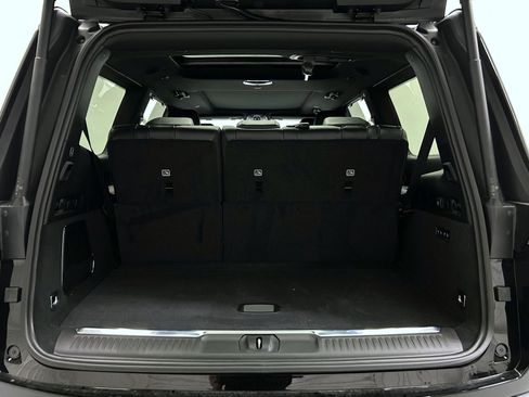 New 2026 Jeep Grand Wagoneer Summit AWD/4WD image 9