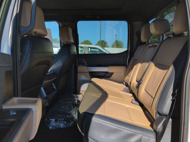 New 2025 Ford F250 Lariat w/ Lariat Ultimate Package AWD/4WD image 13