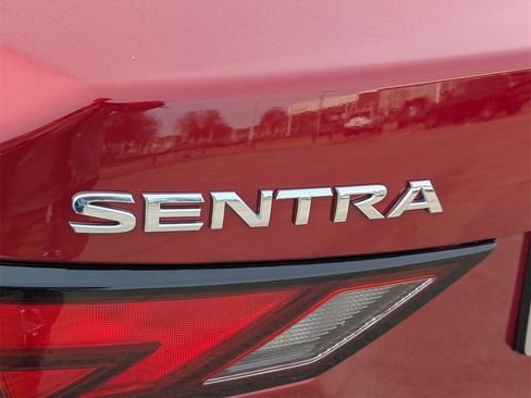 Certified 2025 Nissan Sentra SV image 8