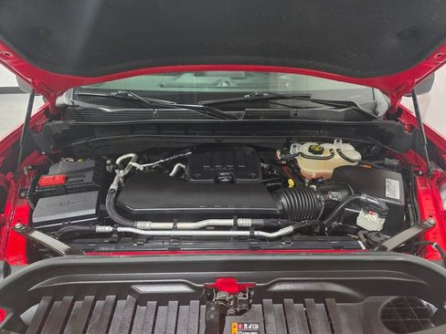 Used 2021 GMC Sierra 1500 Elevation w/ LPO, Elevation Black Package image 10