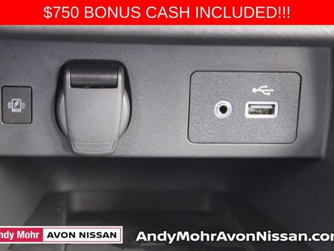 New 2025 Nissan Versa SV w/ Trunk Package image 23
