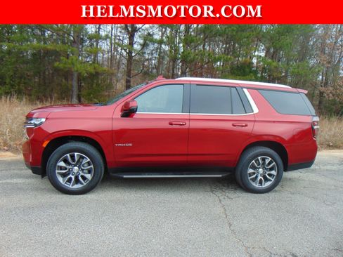 Used 2021 Chevrolet Tahoe LT w/ LT Signature Package image 2