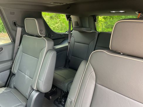 New 2026 GMC Yukon Elevation w/ Elevation Premium Package RWD image 29