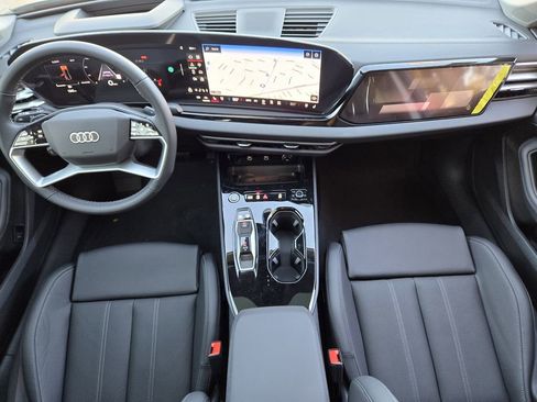 New 2025 Audi A5 2.0T Prestige image 28