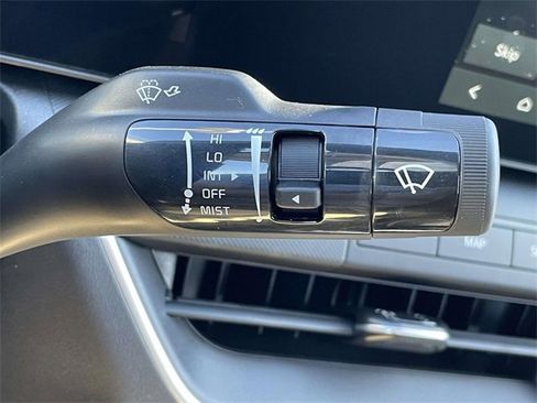 New 2025 Kia K4 LXS image 30