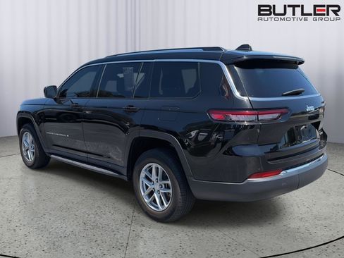 Used 2023 Jeep Grand Cherokee L Laredo w/ Luxury Tech Group I RWD image 4