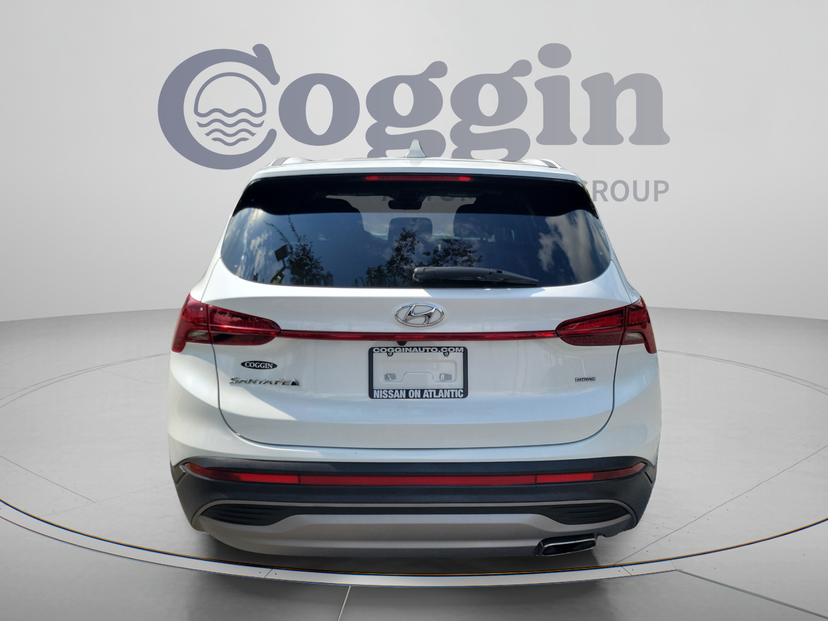 Used 2022 Hyundai Santa Fe SE w/ Cargo Package AWD/4WD image 3