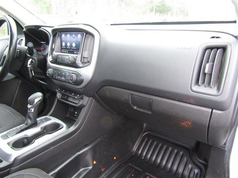 Used 2022 Chevrolet Colorado LT w/ Fleet Safety Package image 31