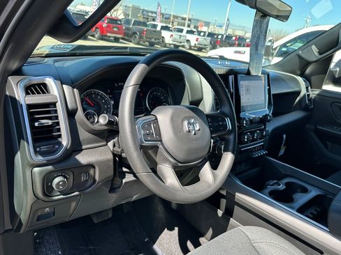 New 2026 RAM 1500 Express AWD/4WD image 22
