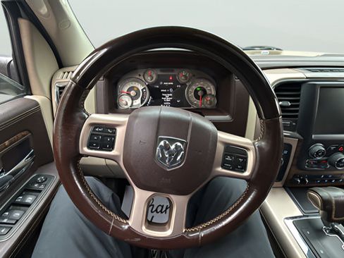 Used 2013 RAM 1500 Laramie Longhorn w/ Convenience Group AWD/4WD image 11