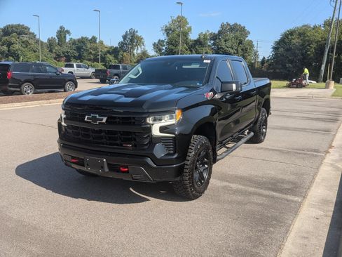 Used 2022 Chevrolet Silverado 1500 LT Trail Boss w/ Convenience Package II AWD/4WD image 7