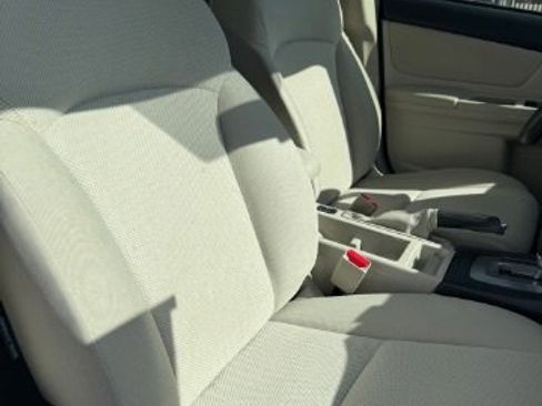 Used 2014 Subaru Impreza 2.0i Premium w/ All-Weather Package w/CVT image 37