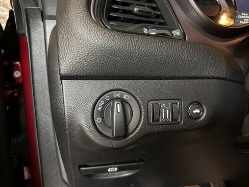 Used 2023 Dodge Challenger R/T w/ Blacktop Package image 26