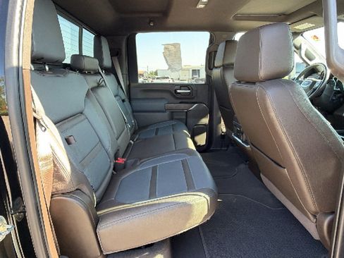 Used 2022 GMC Sierra 2500 Denali w/ Denali Ultimate Package AWD/4WD image 26