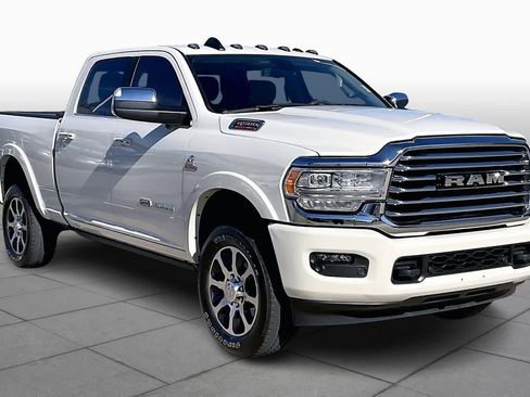Used 2022 RAM 2500 Limited image 2