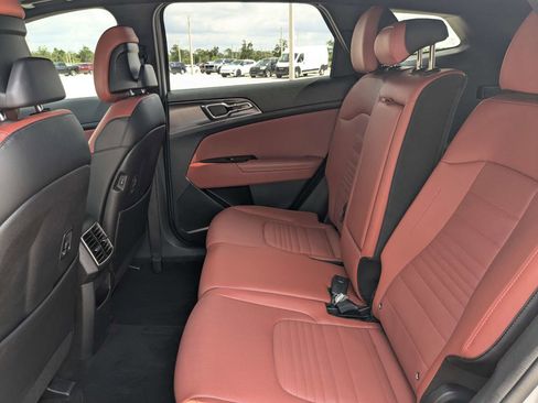 Certified 2024 Kia Sportage SX FWD image 17