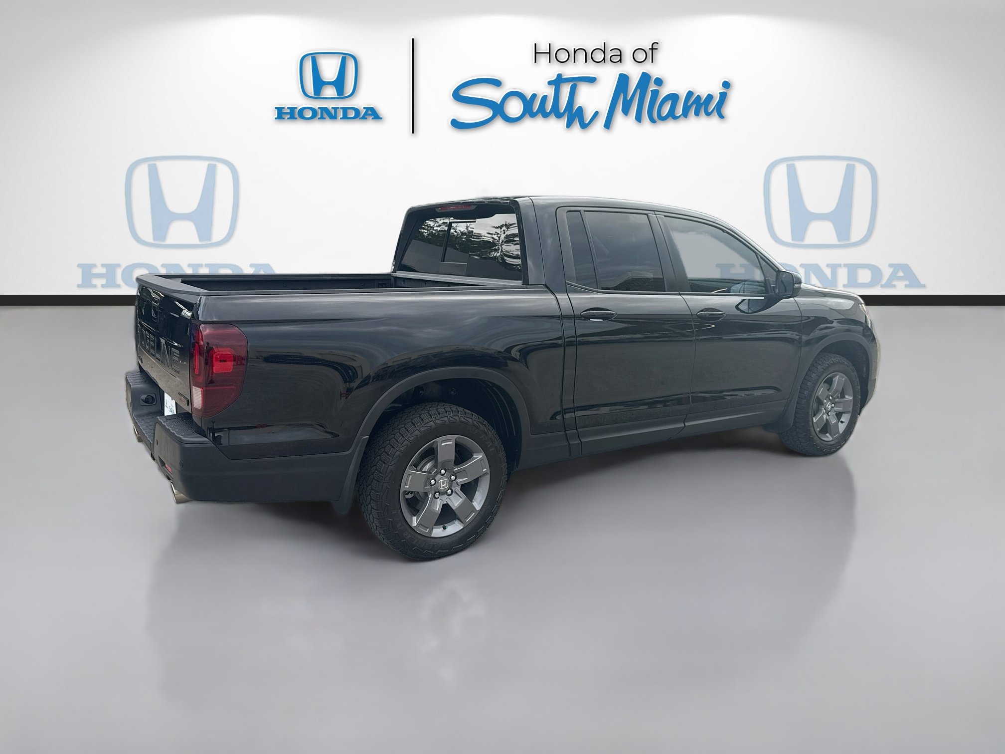 Certified 2025 Honda Ridgeline TrailSport image 7