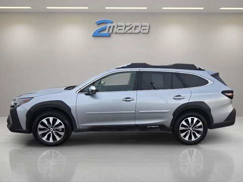 Used 2024 Subaru Outback Touring image 2