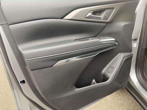 New 2026 Chevrolet Traverse LT w/ Midnight/Sport Edition image 12