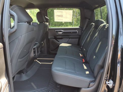 New 2026 RAM 1500 Big Horn AWD/4WD image 14