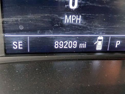 Used 2022 Chevrolet Colorado LT w/ LT Convenience Package image 18