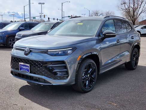New 2026 Volkswagen Tiguan SE R-Line AWD/4WD image 6