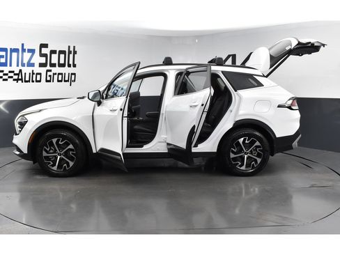 Used 2025 Kia Sportage EX w/ Premium Package AWD/4WD image 28