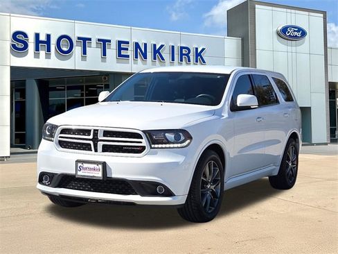 Used 2018 Dodge Durango GT image 3