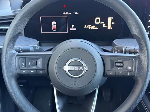 Certified 2025 Nissan Kicks SV image 13