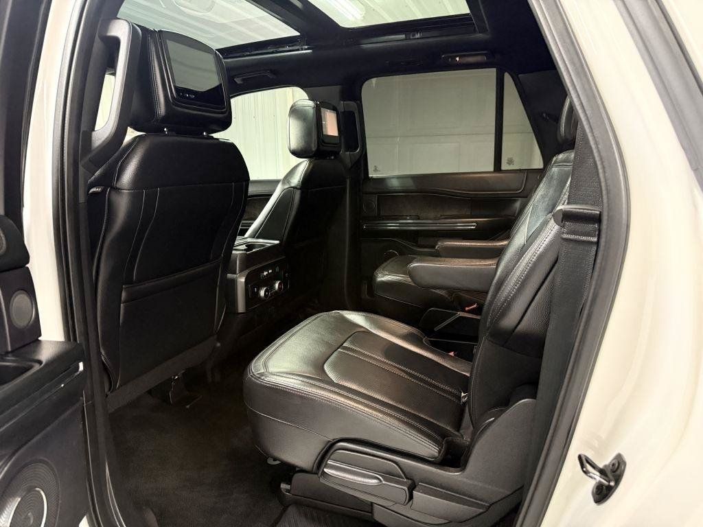 Used 2019 Ford Expedition Max Limited w/ Equipment Group 301A AWD/4WD image 25