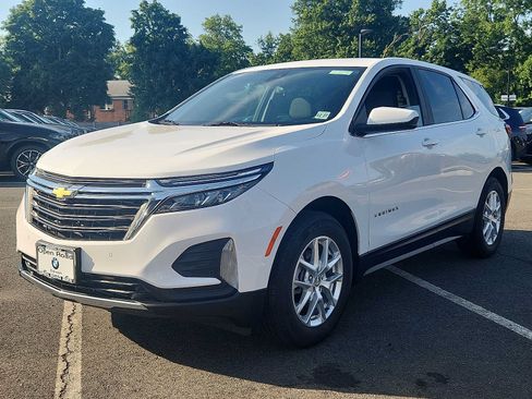 Used 2022 Chevrolet Equinox LT FWD image 3