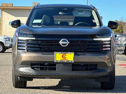 New 2026 Nissan Kicks SV w/ SV Premium Package image 3