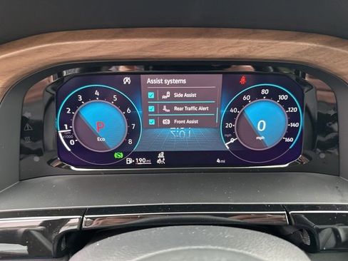 New 2026 Volkswagen Atlas SE image 13