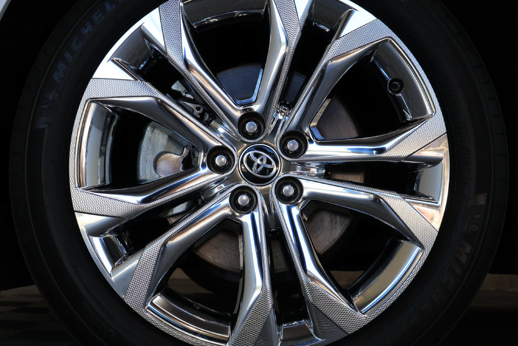 Used 2024 Toyota Sienna Platinum FWD image 10