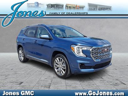 Used 2024 GMC Terrain Denali w/ Denali Premium Package