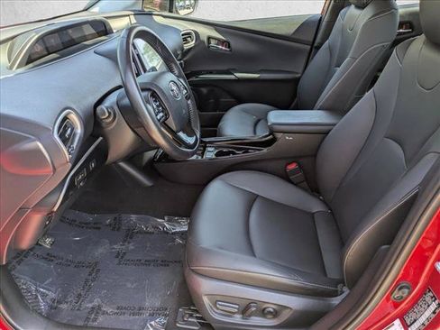 Used 2022 Toyota Prius Prime XLE FWD image 15