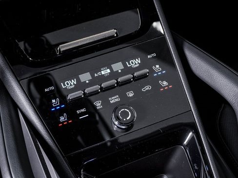 New 2026 Porsche Cayenne E-Hybrid Coupe image 24