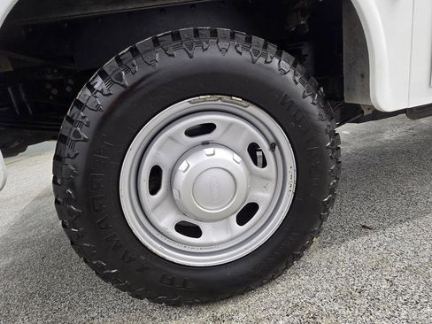 Used 2018 Ford F350 XL w/ Power Equipment Group image 26