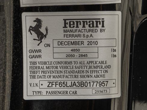 Used 2011 Ferrari California image 20