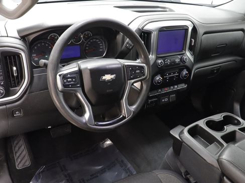 Used 2019 Chevrolet Silverado 1500 LT image 7