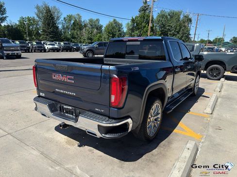 Used 2019 GMC Sierra 1500 SLT w/ SLT Premium Plus Package image 5