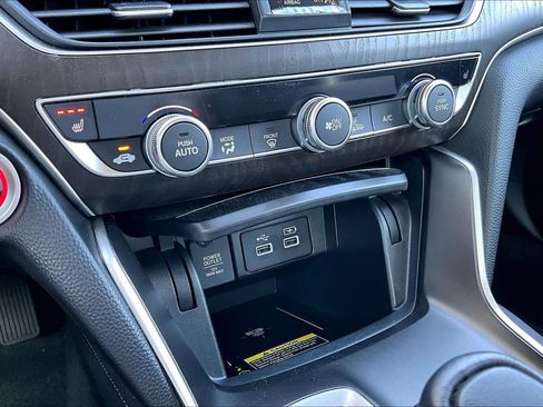 Used 2021 Honda Accord EX-L image 31