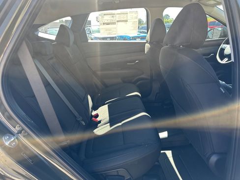 New 2026 Hyundai Tucson SE image 13