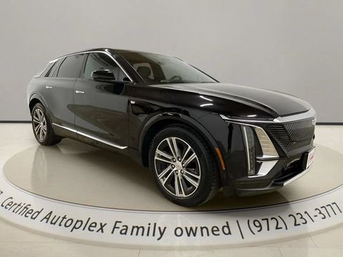 Used 2024 Cadillac Lyriq Luxury RWD image 7