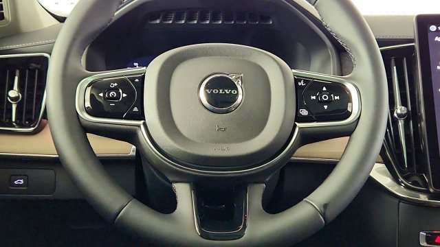 Used 2027 Volvo XC90 B6 Plus AWD/4WD image 25