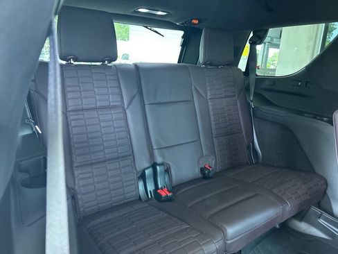 Used 2024 Cadillac Escalade V AWD/4WD image 43