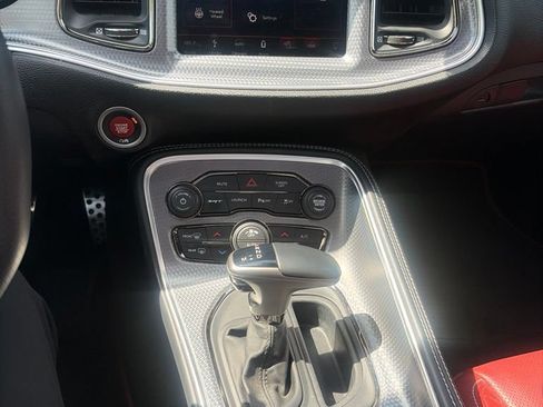 Used 2018 Dodge Challenger SRT Hellcat RWD image 13