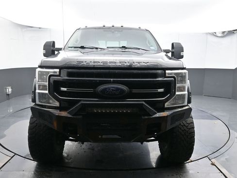 Used 2021 Ford F250 Lariat w/ Lariat Ultimate Package image 3