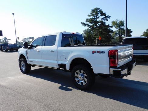 New 2026 Ford F250 King Ranch w/ Chrome Package image 8