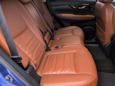 Used 2018 Nissan Rogue SL w/ Premium Package AWD/4WD image 21